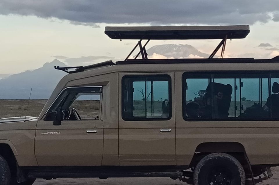 safrai jeep hire with driver