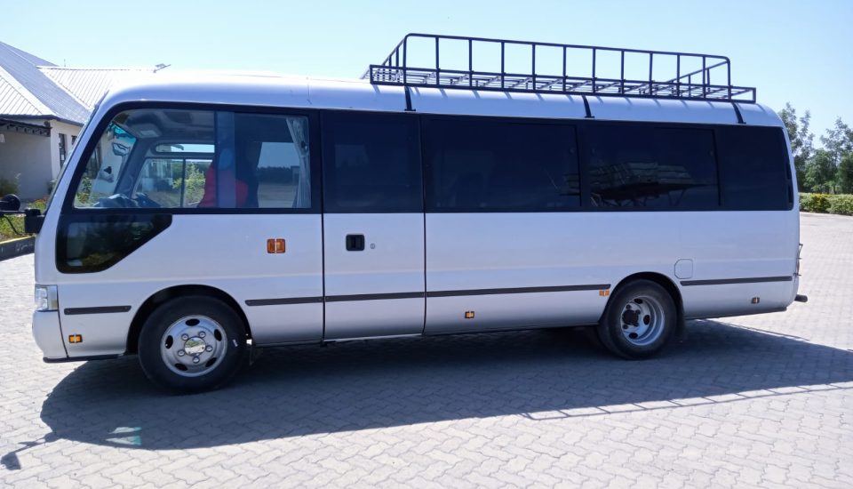 Kenya shuttle hire bus rental services 22 Seater Bus
