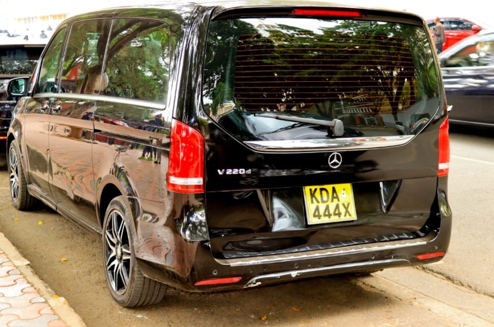 RENT A MERCEDES V CLASS NAIROBI KENYA